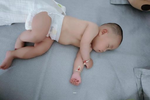 溶豆几个月宝宝可以吃